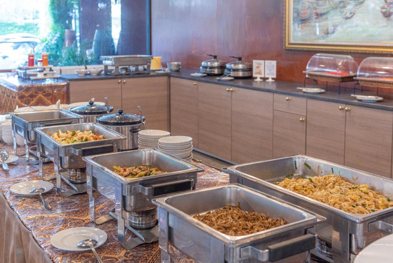 Nonthaburi Palace Hotel Zewnętrze zdjęcie