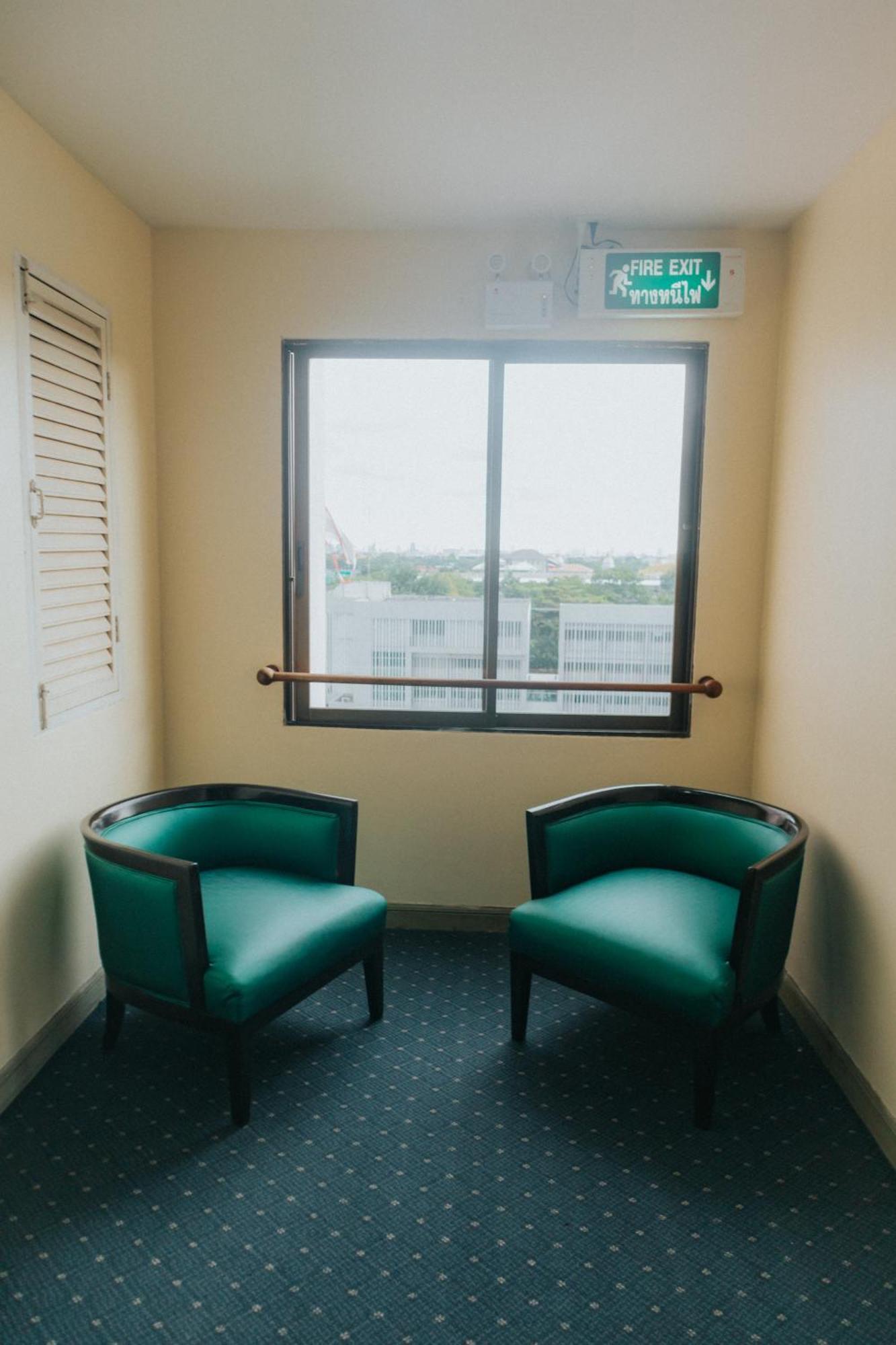Nonthaburi Palace Hotel Zewnętrze zdjęcie