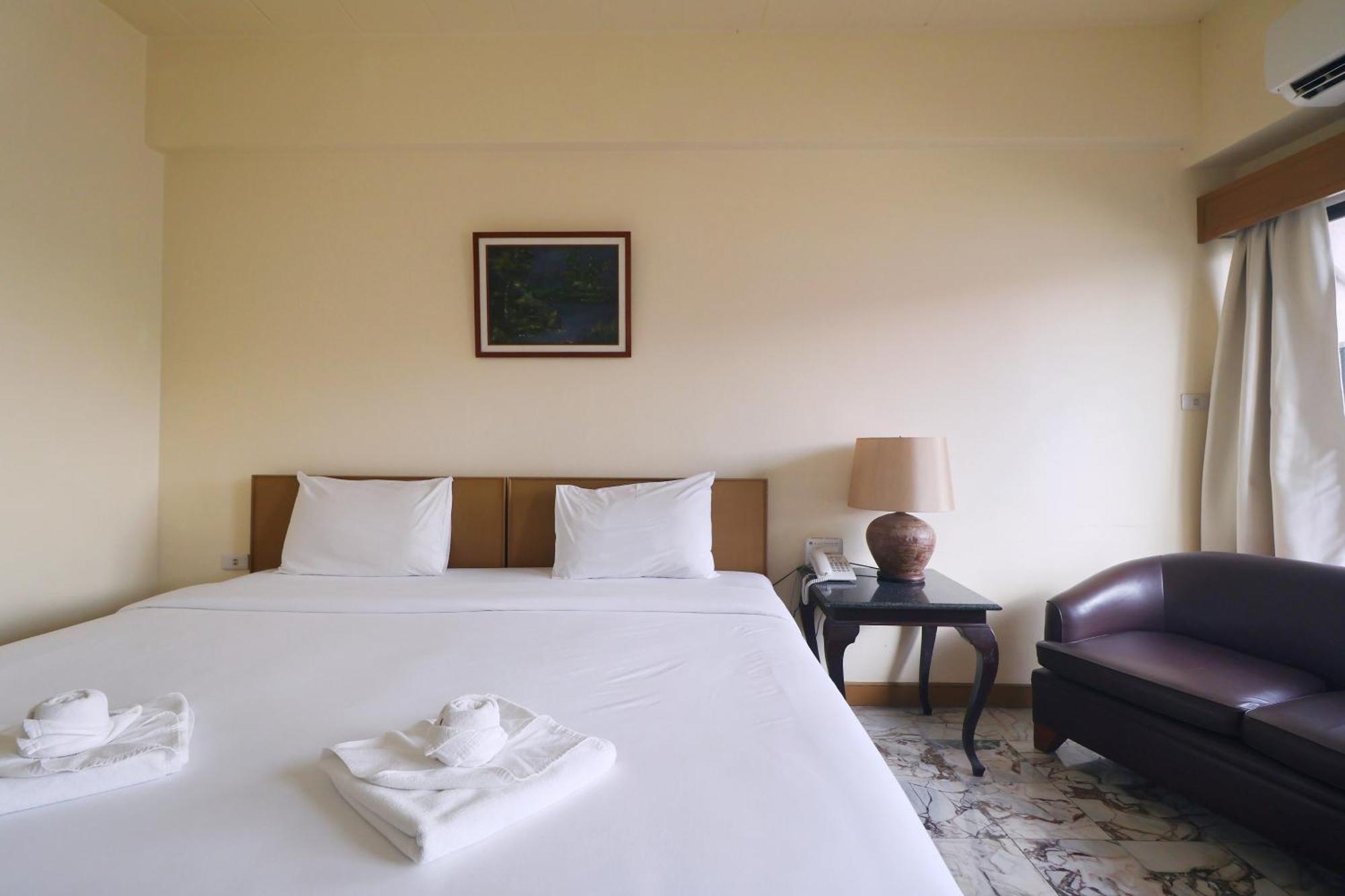 Nonthaburi Palace Hotel Zewnętrze zdjęcie